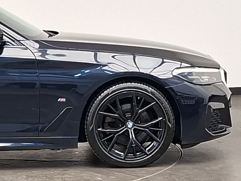 BMW 5 Series 530E Se Black #14