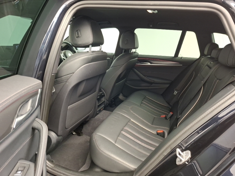 BMW 5 Series 530E Se Black #12