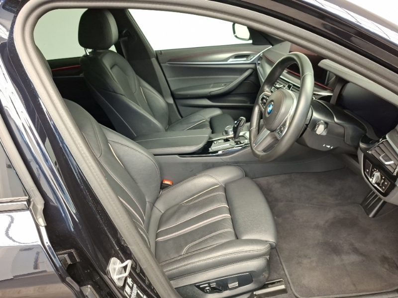 BMW 5 Series 520D Xdrive Mht M Sport Step Black #6