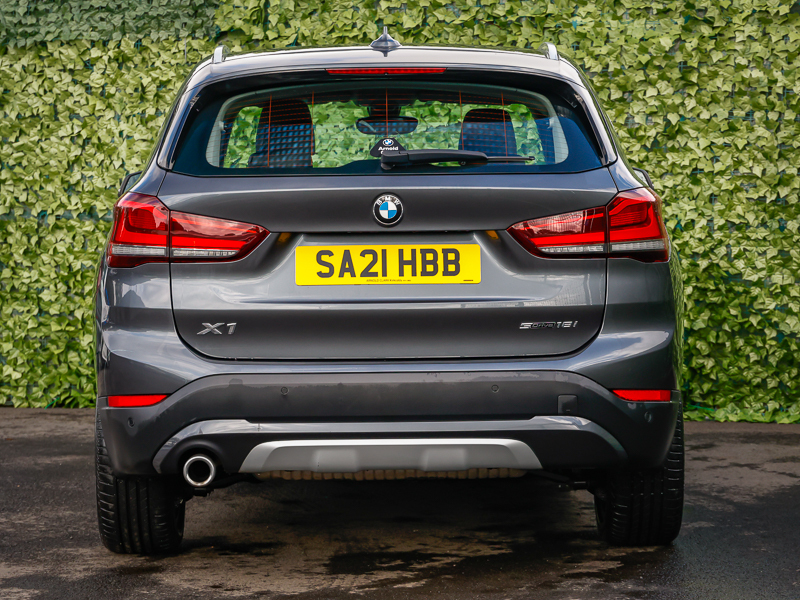 BMW X1 Sdrive 18I Xline Step White #15