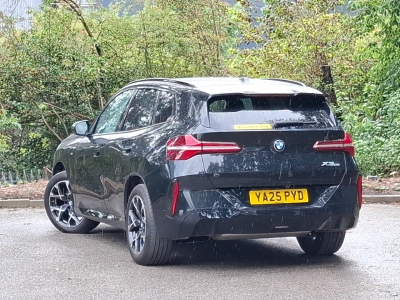 BMW X3 20 Xdrive M Sport Step Black #2