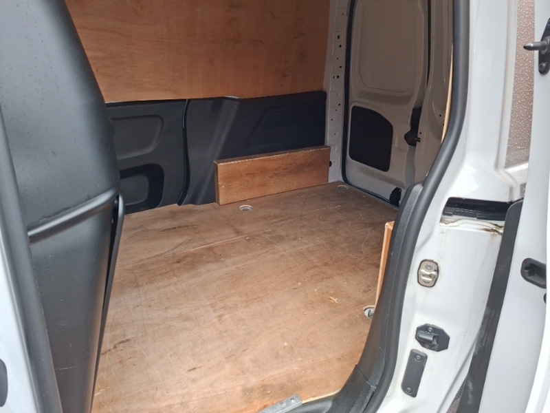 Citroen Berlingo 1.5 Bluehdi 650Kg Enterprise Ed 100Ps 6 Spd Ss White #6
