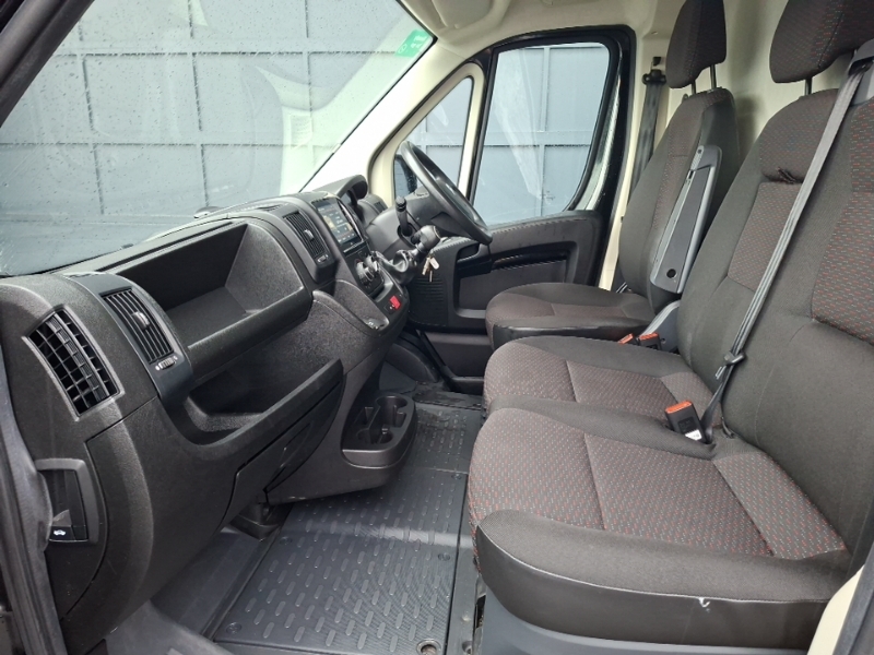 Citroen Relay 2.2 Bluehdi H2 Van 140Ps Enterprise Edition Black #5