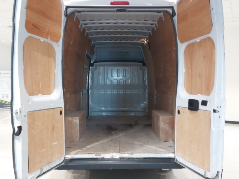 Citroen Relay 2.2L Bluehdi 35 Enterprise Edition Panel Van D White #18