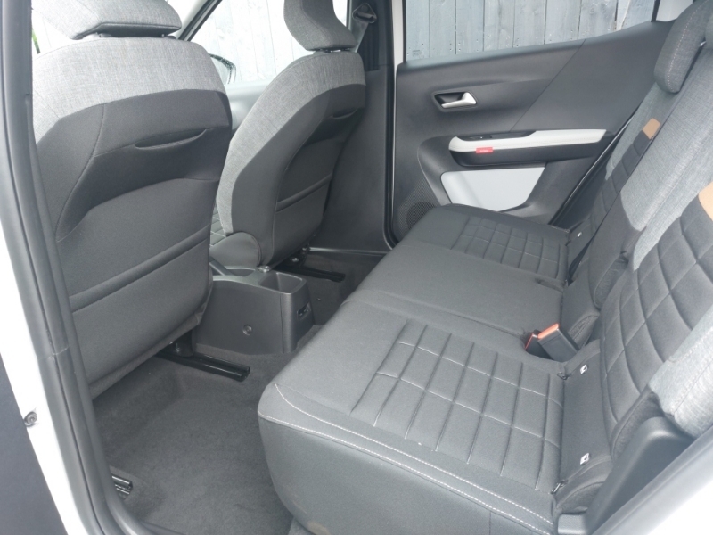 Citroen C3 Aircross 1.2 Turbo Plus 7 Seat White #6