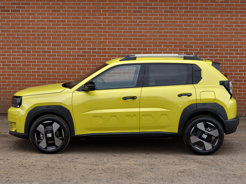 Fiat Panda 83Kw La Prima 44Kwh Yellow #4