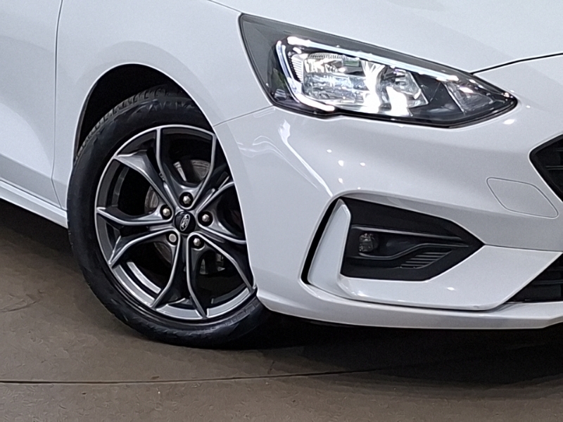 Ford Focus 1.0 Ecoboost 125 St-line X Black #20