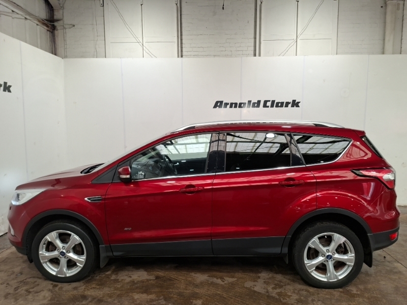Ford Kuga 2.0 Tdci 180 Titanium X Red #4