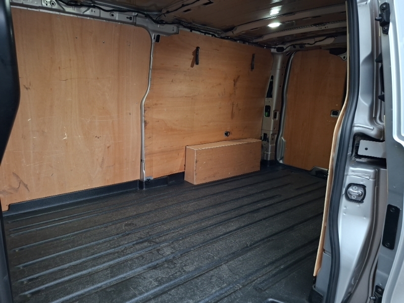 Ford Transit Custom 2.0 Ecoblue 136Ps H1 Van Limited Silver #6