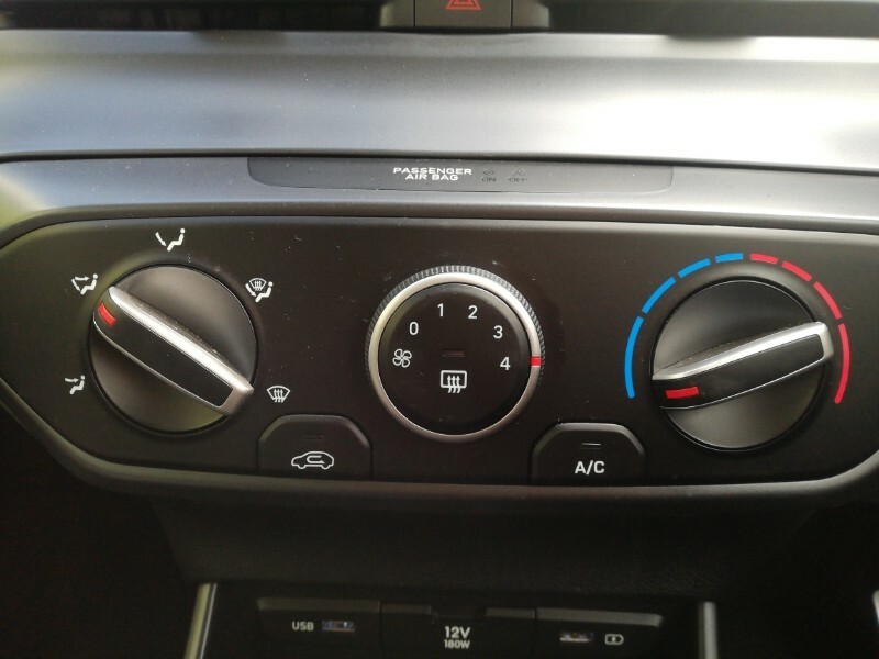 Hyundai Bayon Suv Blue #15
