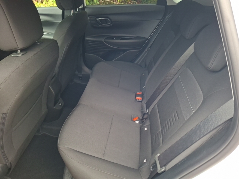 Hyundai Bayon 1.0 Tgdi 90 Tech Line Dct White #6