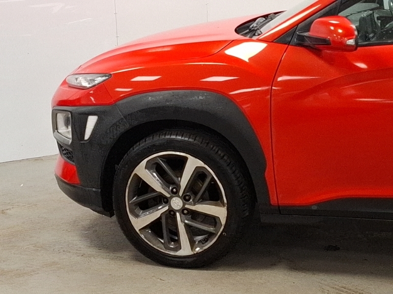 Hyundai Kona  Red #19