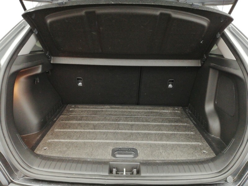 Hyundai Kona Hatchback Grey #8