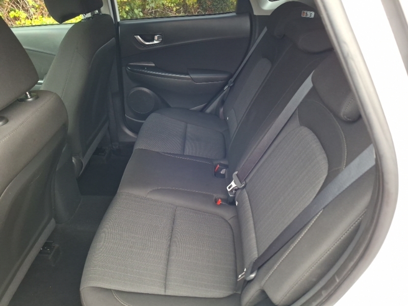 Hyundai Kona 1.0 Tgdi 48V Mhev Se Connect White #6