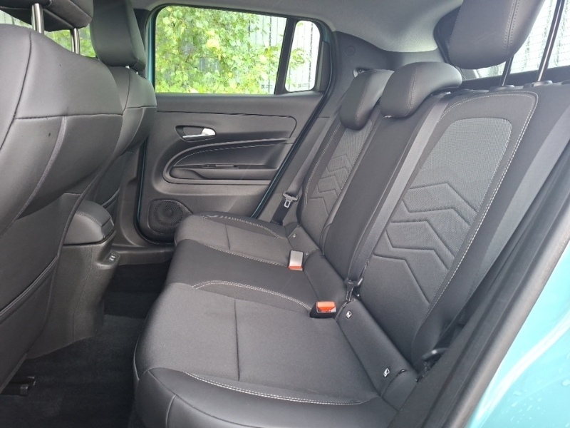 Jeep Avenger 1.2 E-hybrid Altitude Dct Blue #6