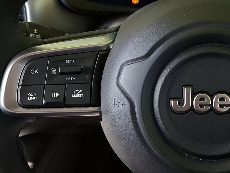 Jeep Avenger 115Kw Summit 54Kwh Black #12