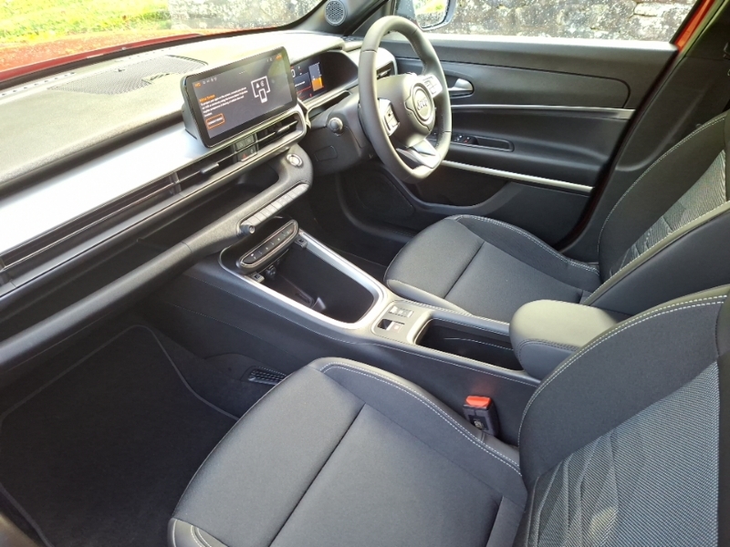 Jeep Avenger 1.2 E-hybrid Summit Dct Red #5