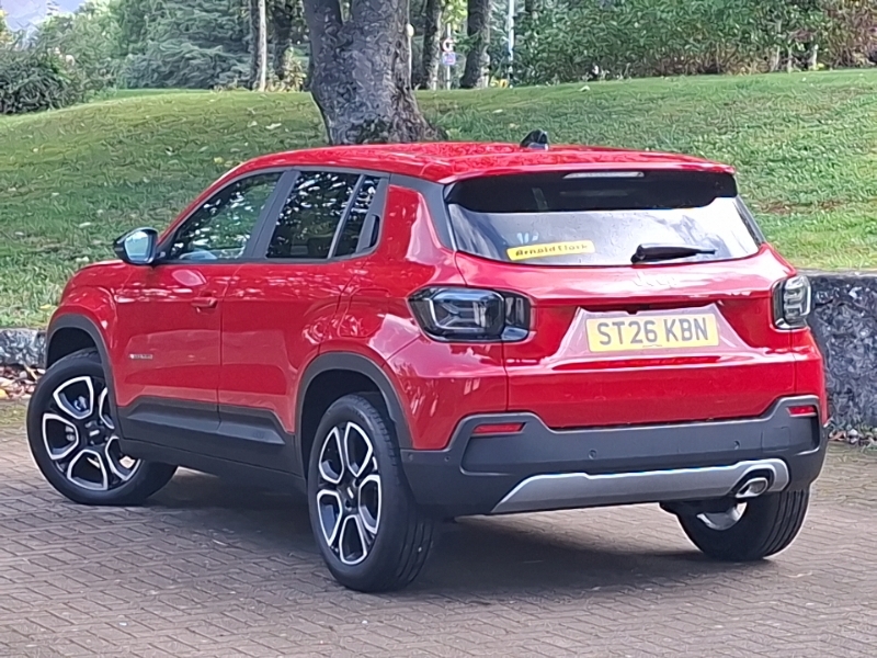 Jeep Avenger 1.2 E-hybrid Summit Dct Red #2