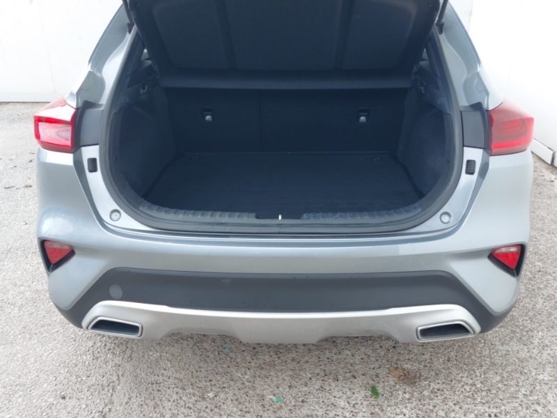 Kia Xceed 1.5T Gdi Isg 3 Black #18