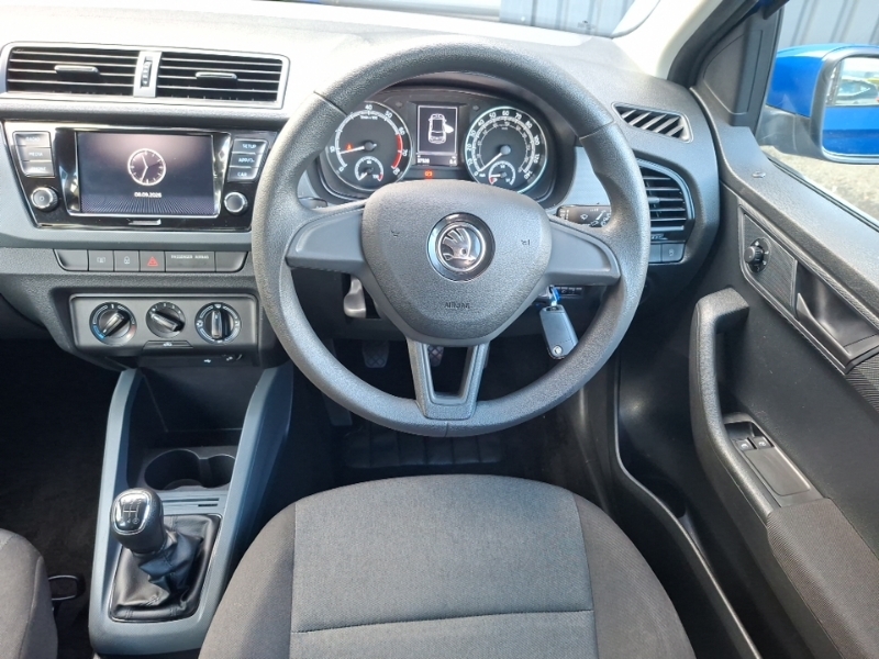 Skoda Fabia 1L Colour Edition Blue #8