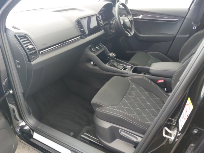 Skoda Karoq 1.5 Tsi Sportline Edition Dsg Black #5