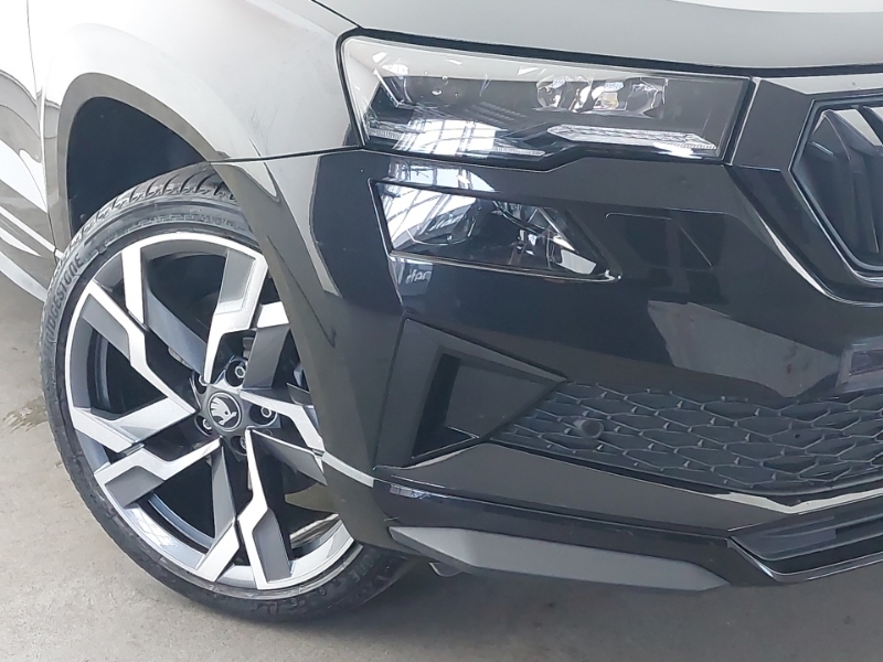 Skoda Karoq Petrol White #20
