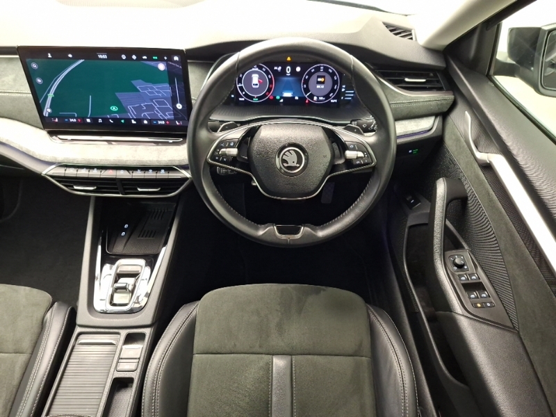 Skoda Octavia 1.5 Tsi Se Technology Silver #8