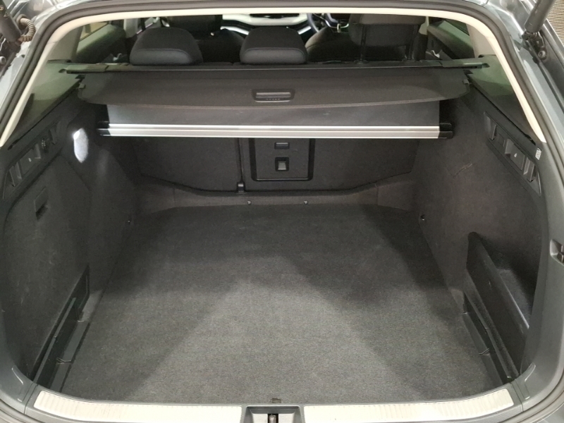 Skoda Superb Estate Blue #17
