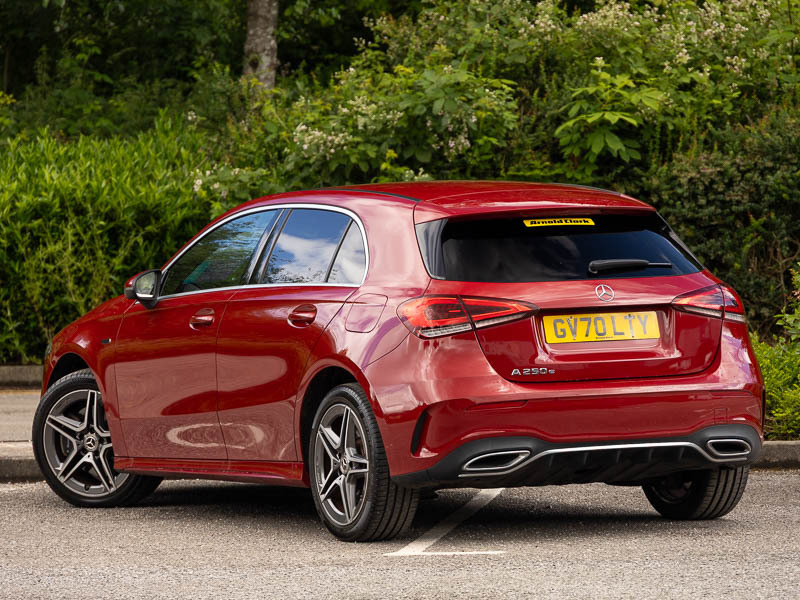Mercedes-Benz A Class A250e Amg Line Red #2