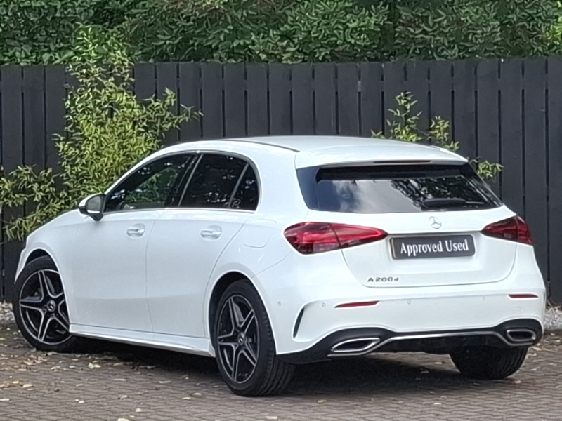 Mercedes-Benz A Class A200d Amg Line Executive White #2