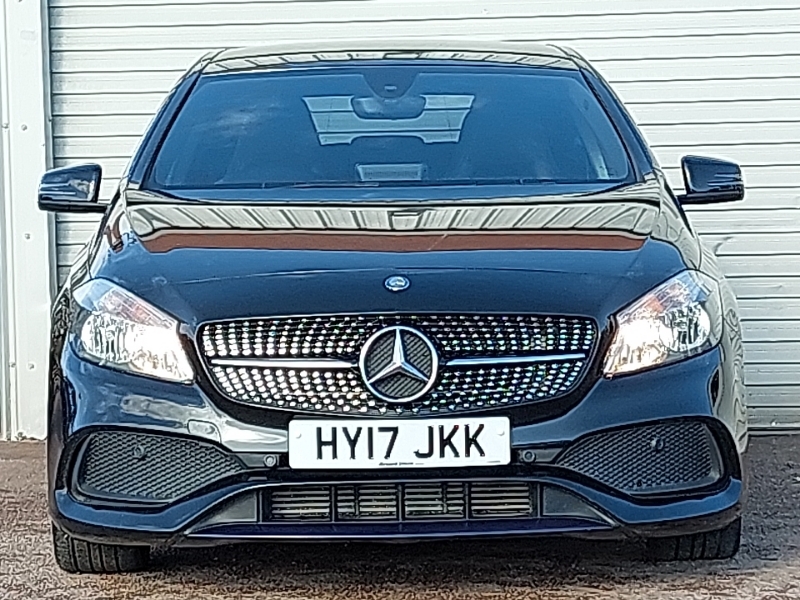 Mercedes-Benz A Class A 200 D Amg Line Executive Red #14
