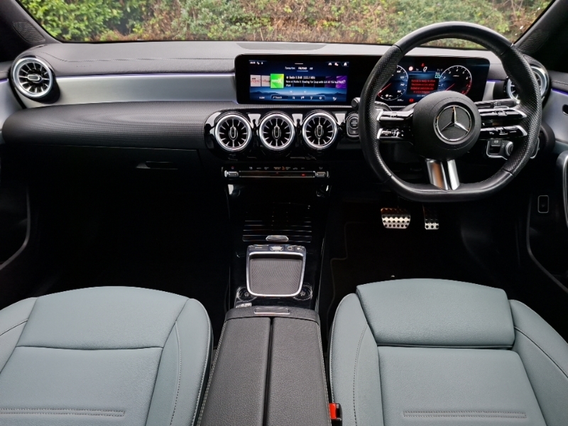 Mercedes-Benz CLA Class Cla 200 Amg Line Executive Tip Blue #3