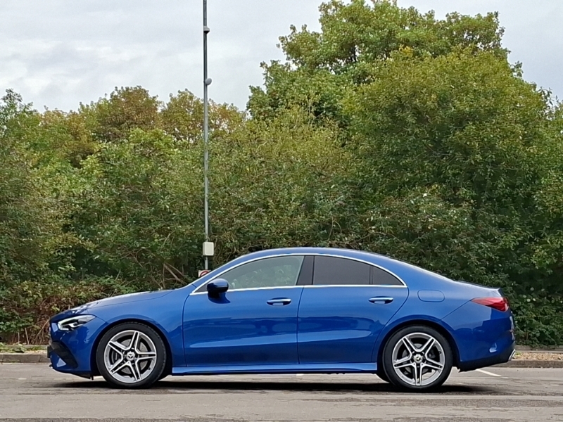 Mercedes-Benz CLA Class Cla 200 Amg Line Executive Tip Blue #4