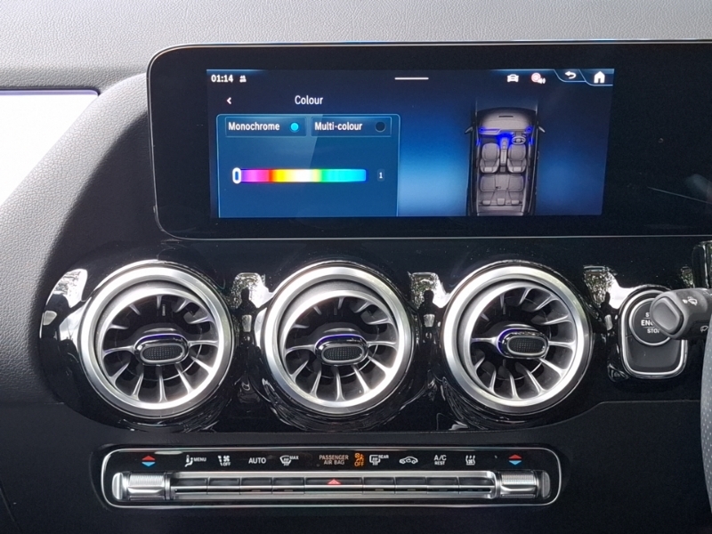 Mercedes-Benz GLA Class 200 Amg Line Executive Grey #16