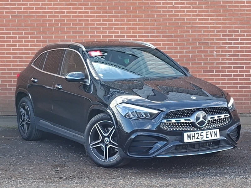Mercedes-Benz GLA Class Gla 200 Amg Line Executive Black