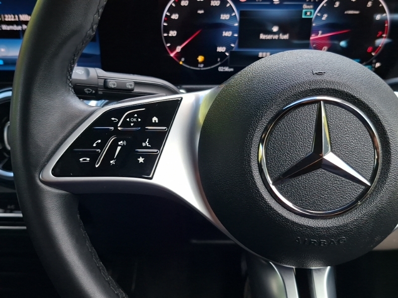 Mercedes-Benz GLB Class Amg Line Blue #12