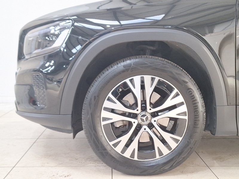 Mercedes-Benz GLB Class Glb200 Amg Line Premium Plus Black #19