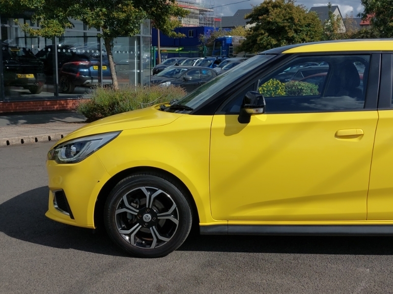 MG MG3 1.5 Vti-tech Exclusive Hatchback Red #19