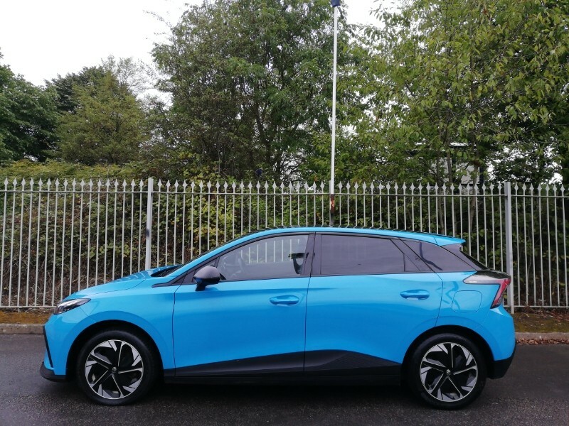 MG MG4 150Kw Trophy Ev Long Range 64Kwh Blue #4