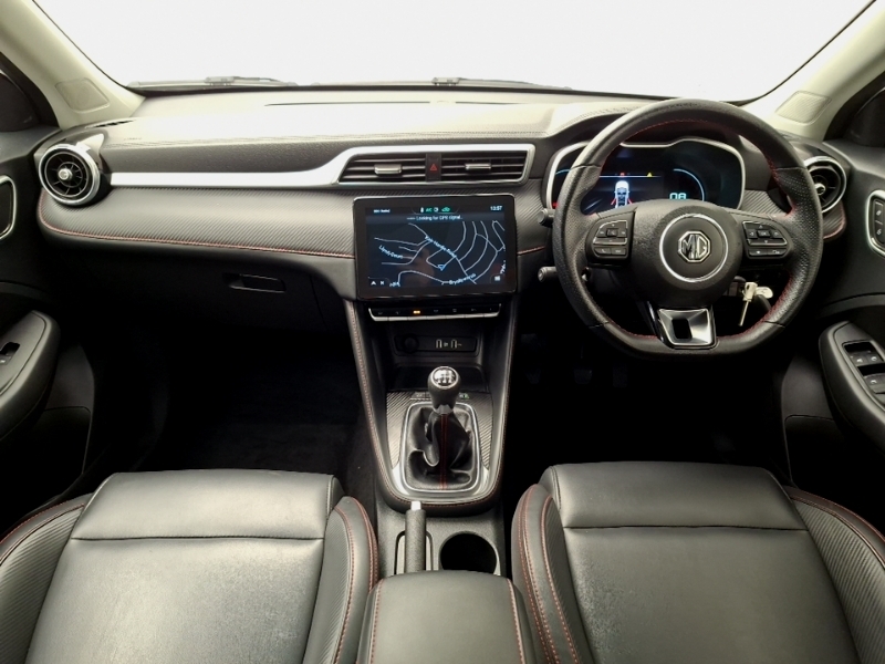MG ZS 1.5 Vti-tech Exclusive White #3