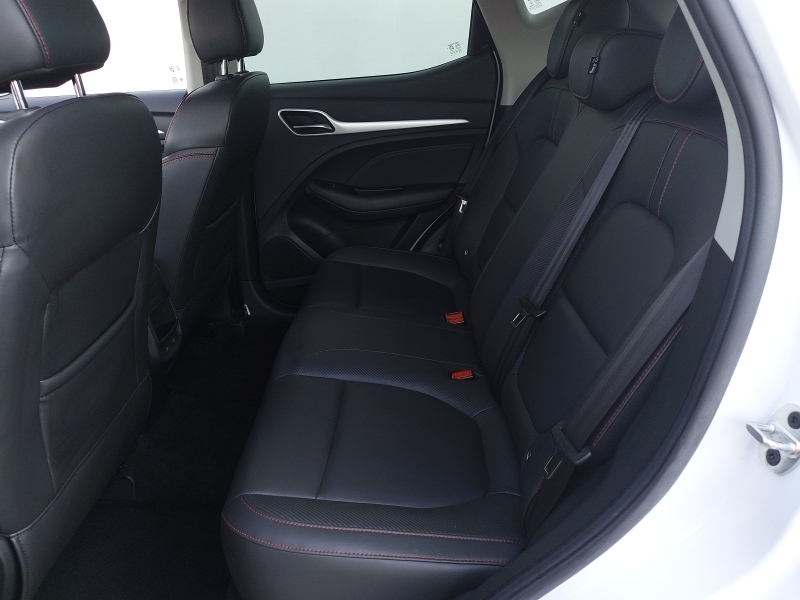 MG ZS 1.5 Vti-tech Exclusive White #6