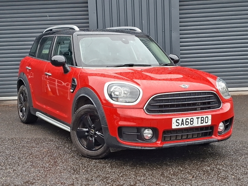 Mini Countryman 1.5 Cooper Red