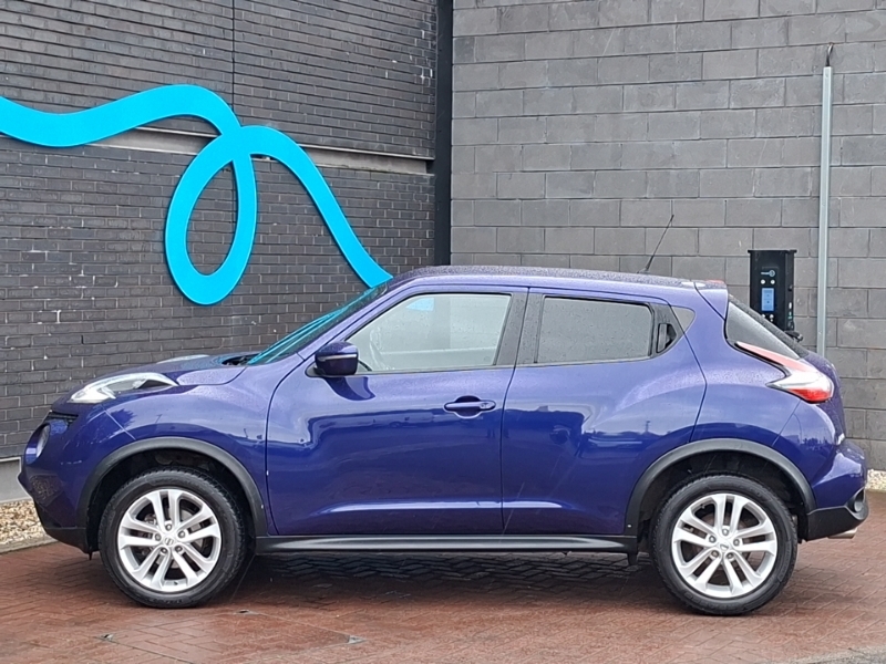 Nissan Juke 1.6 N-connecta Xtronic Blue #4