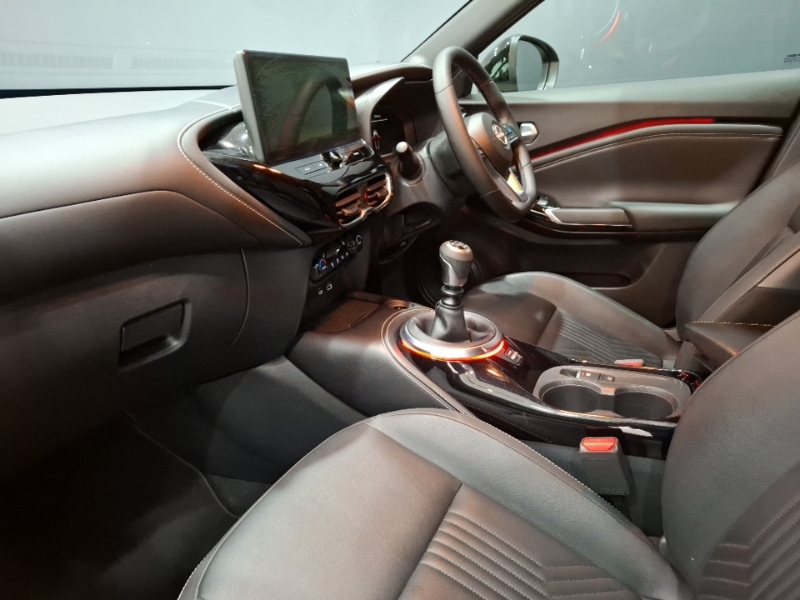 Nissan Juke 1.0 Dig-t Tekna Black #5