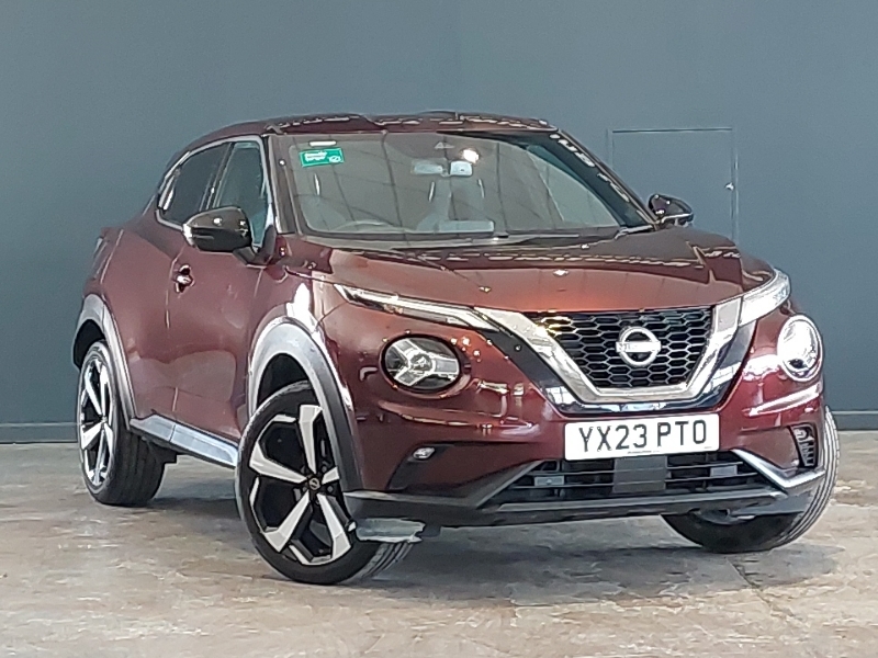 Nissan Juke 1.0 Dig-t 114 Tekna Red