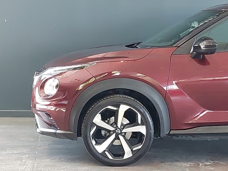 Nissan Juke Juke Tekna Dig-t Red #19