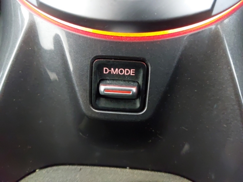 Nissan Juke Juke Tekna Dig-t Red #16