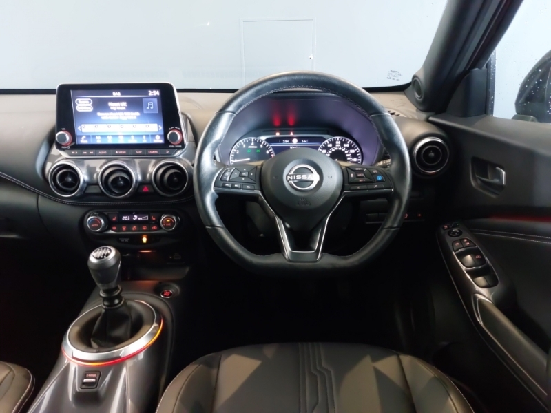Nissan Juke Juke Tekna Dig-t Red #8