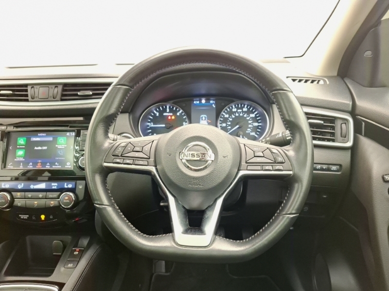Nissan Qashqai Dig-t Tekna Black #8