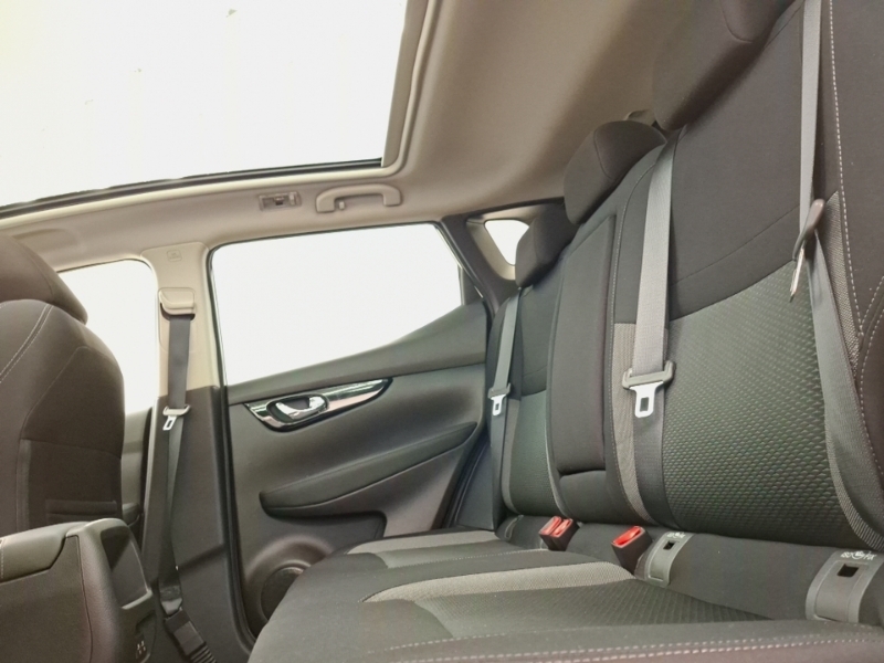Nissan Qashqai 1.5 Dci 115 N-connecta White #6